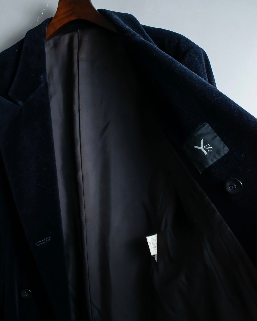 "Y's"Black navy velor double-breasted coat
