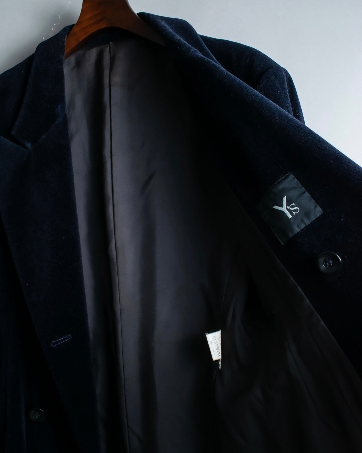 "Y's"Black navy velor double-breasted coat