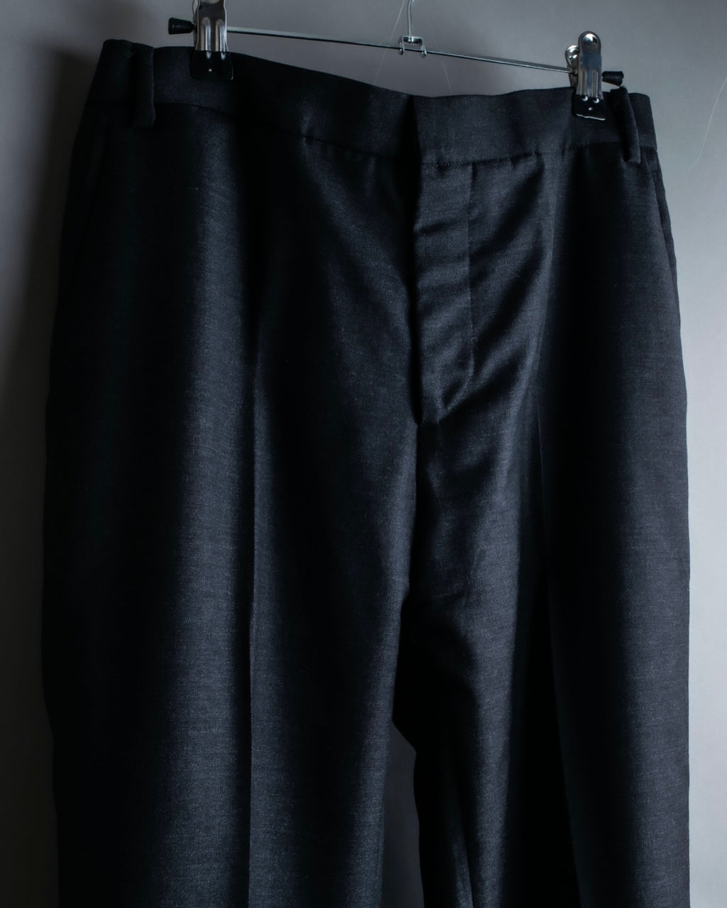 "GIANNI VERSACE" Arm line design peak lapel setup