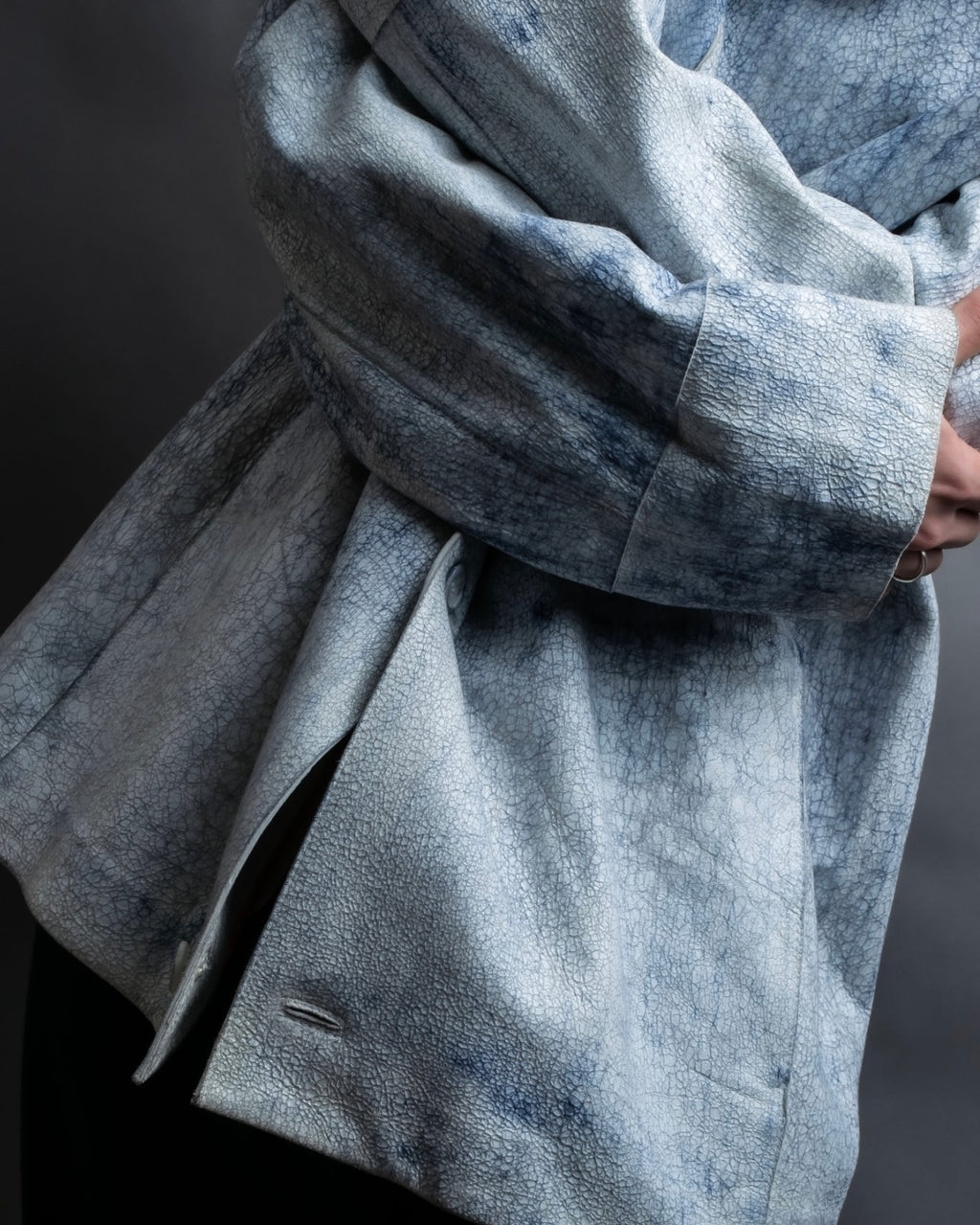 "CRISTIANO di THIENE"Crack design white leather jacket