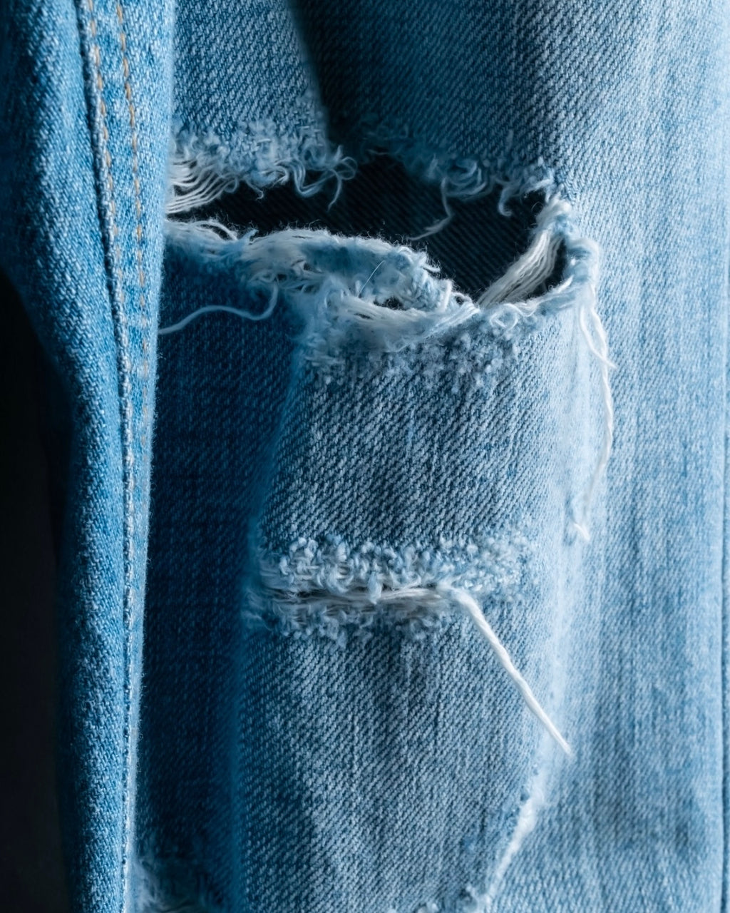 "DOLCE &amp; GABBANA" various studded distressed denim