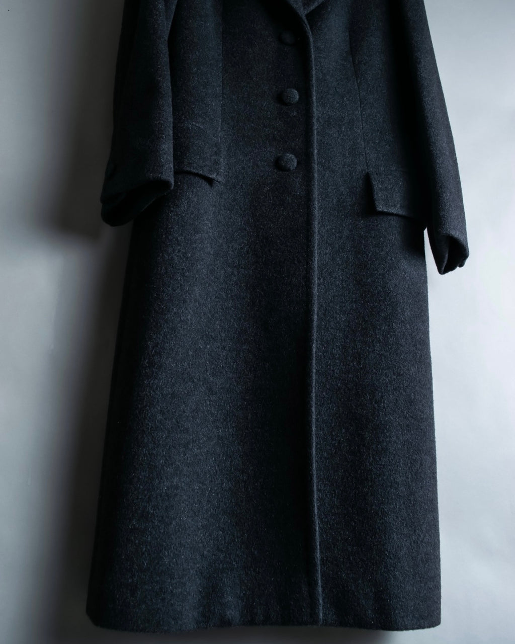 "LANVIN" 100% Cashmere Walnut Button Chester Coat