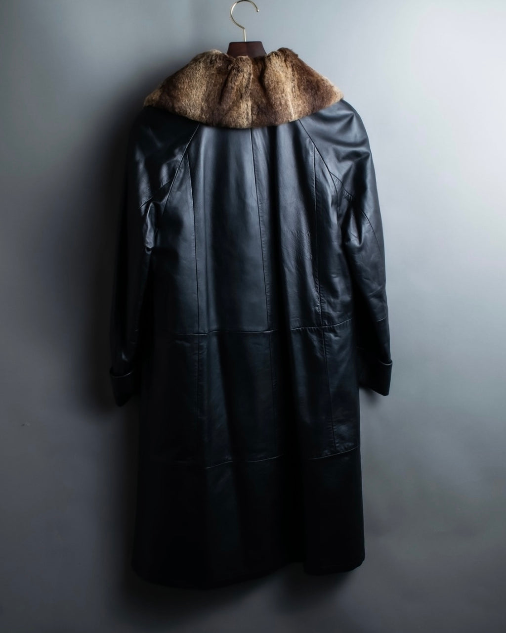 "ITALY VERA PELLE" round fur leather coat