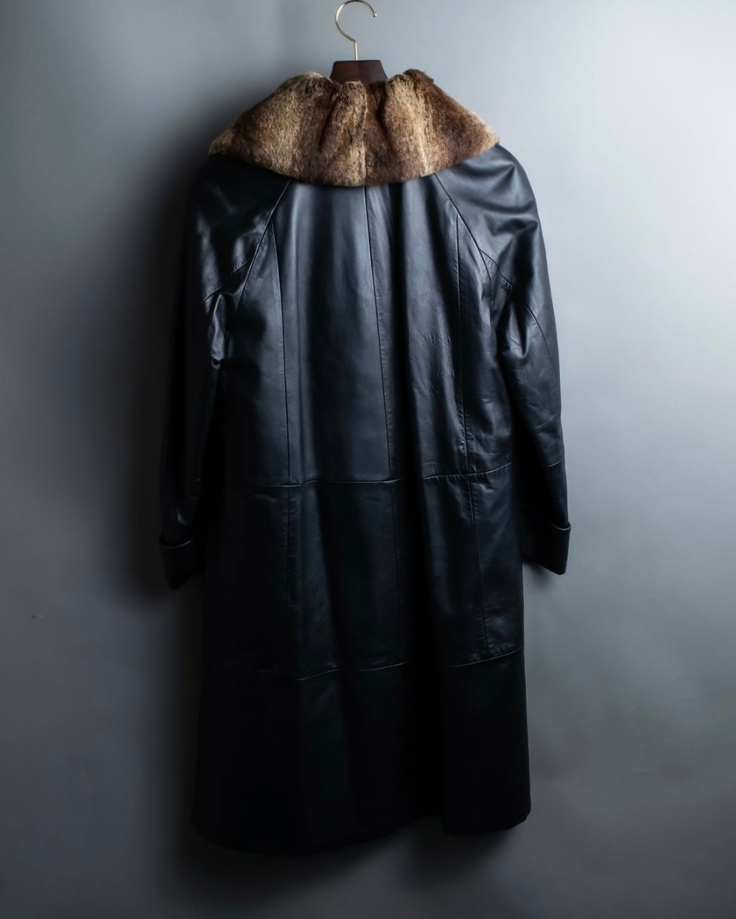 "ITALY VERA PELLE" round fur leather coat
