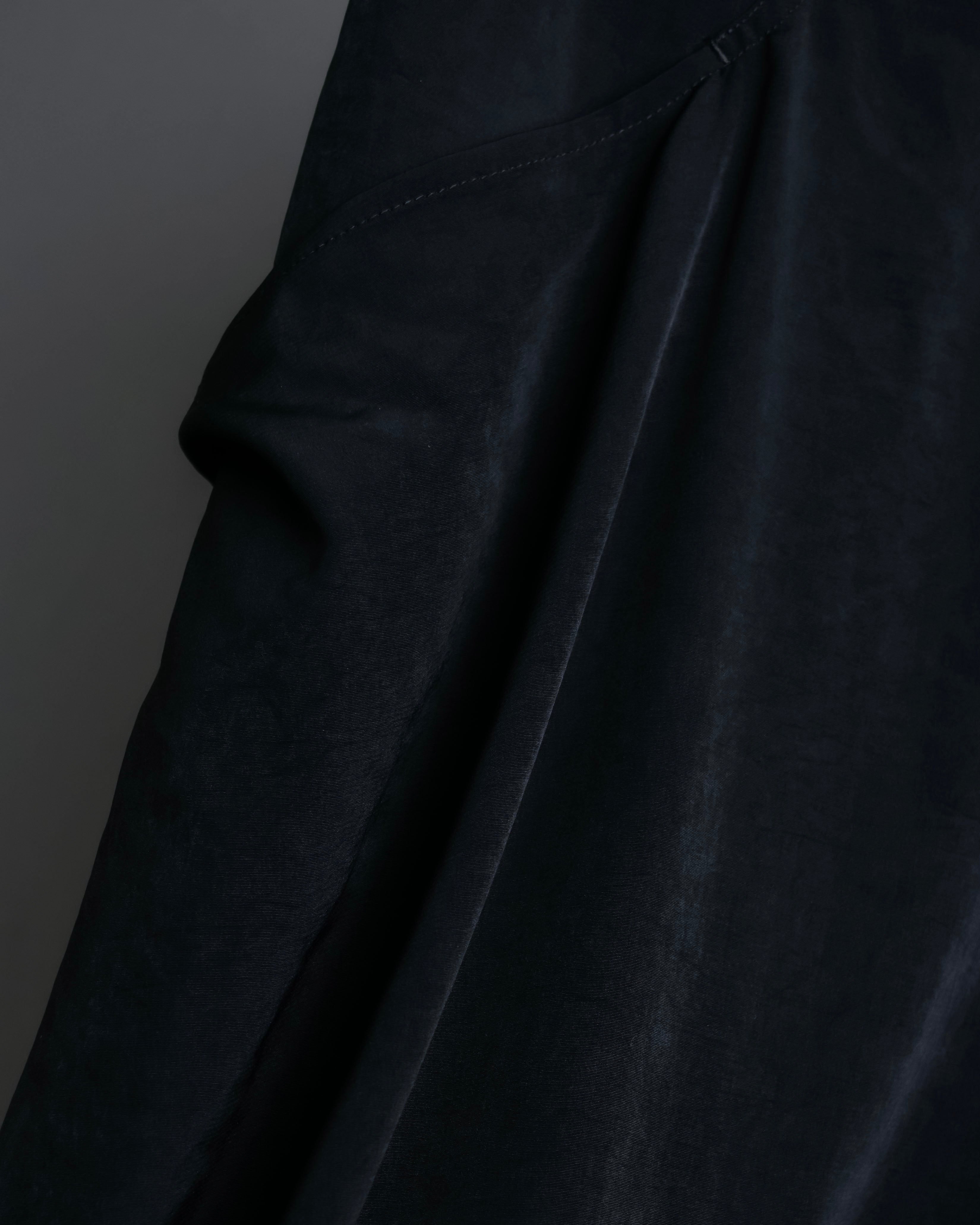 "Y's" asymmetry designed code skirt