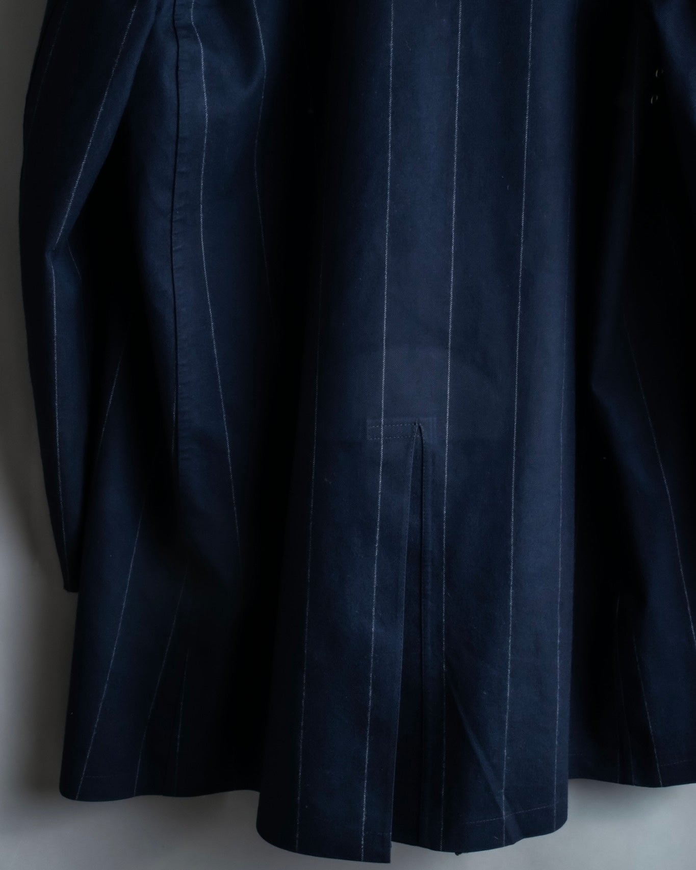 "MACKINTOSH" super oversized striped coat