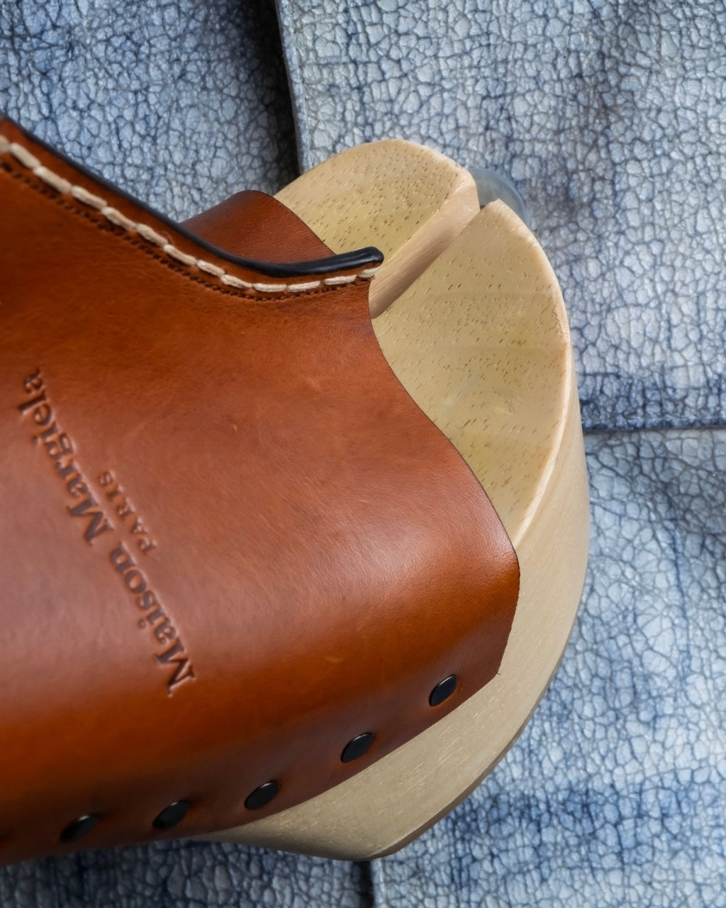 "Maison Margiela 20SS" Tabi platform wood sole sandals