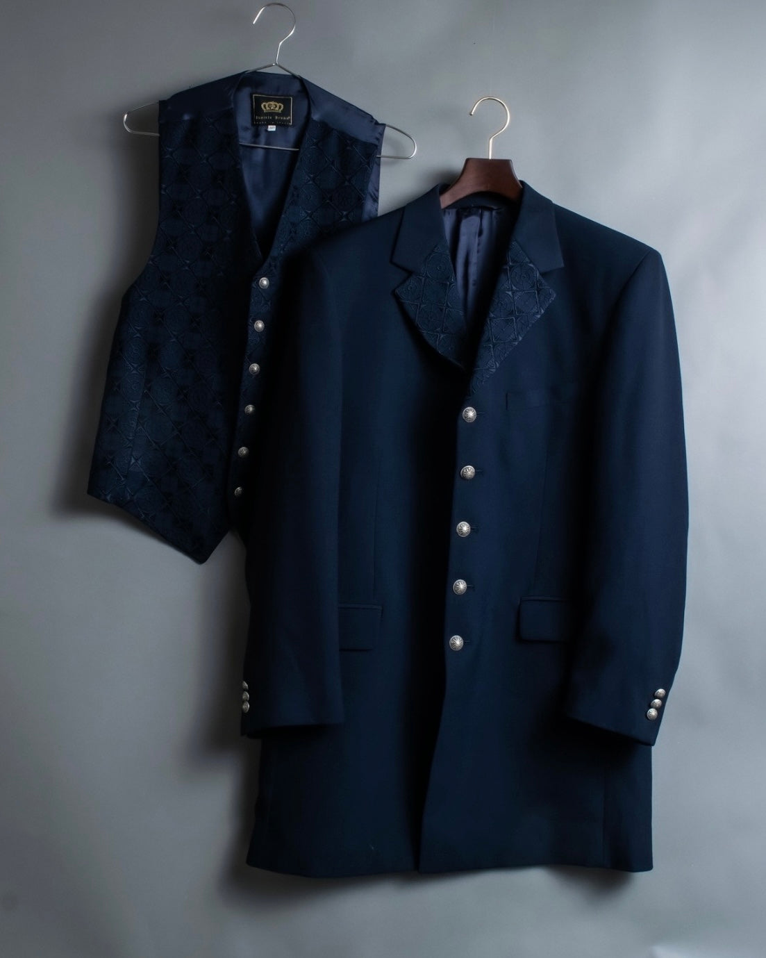 Embroidered oversized jacket coat with vest