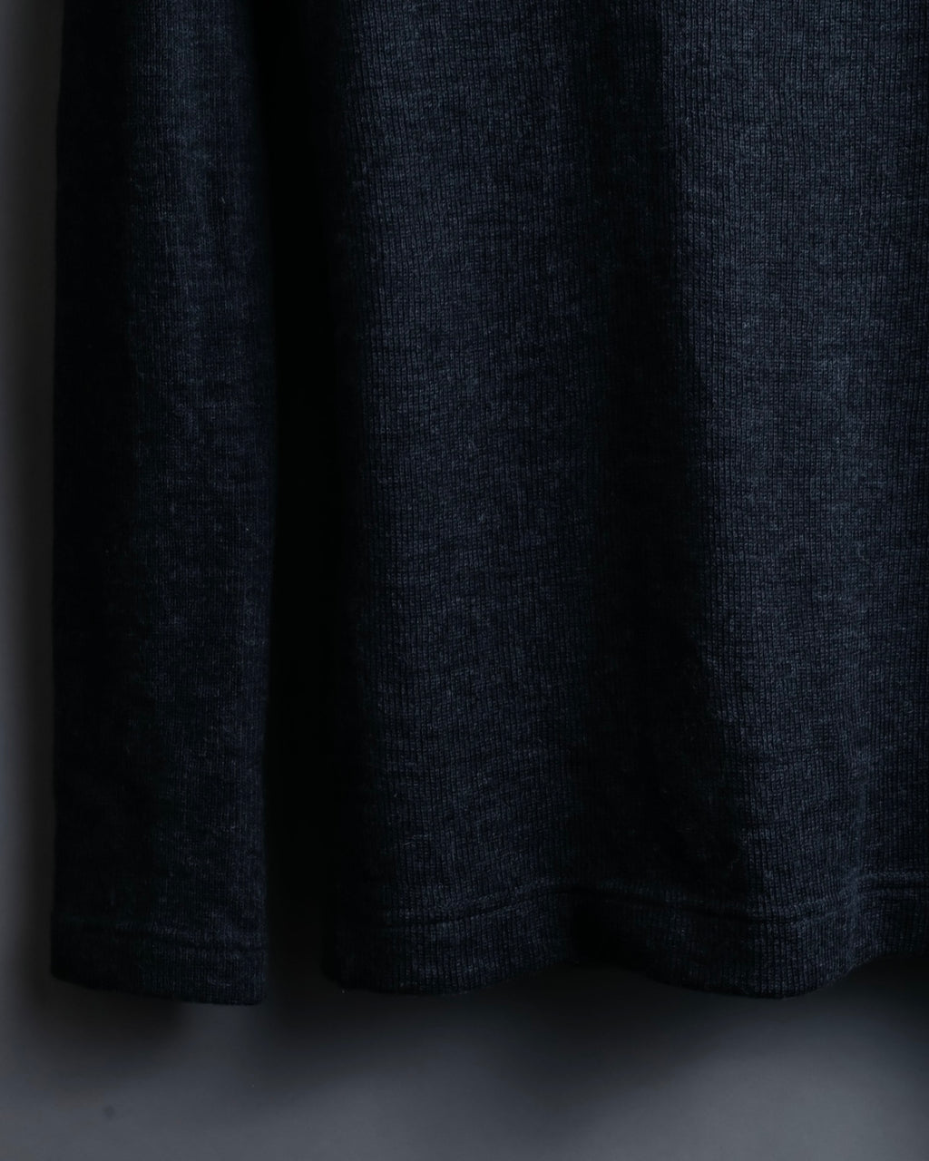 "tricot COMME des GARCONS" Light 100% wool layered knit