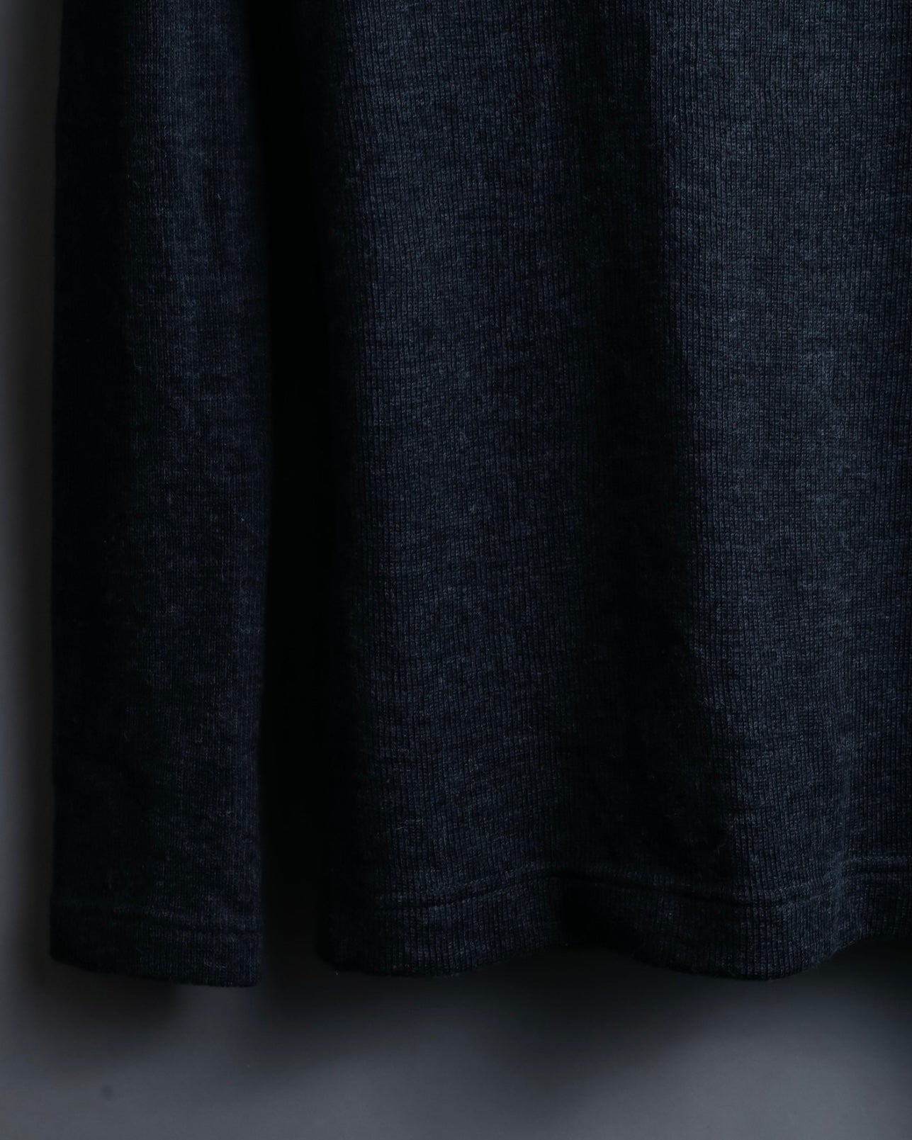 "tricot COMME des GARCONS" Light 100% wool layered knit