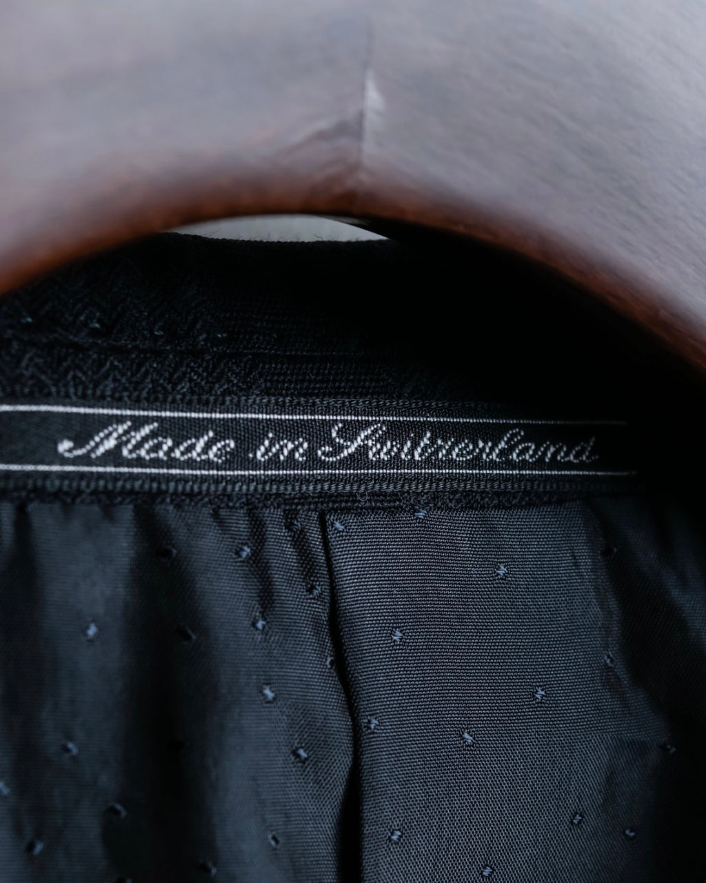 "GIANNI VERSACE" dark stripe archive setup