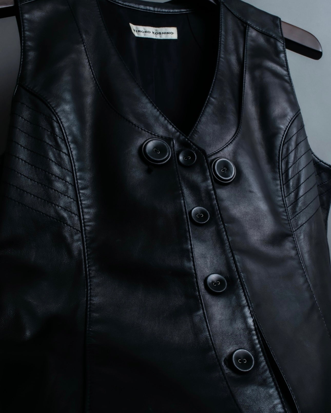 "Hiroko Koshino" Lamb leather layered vest