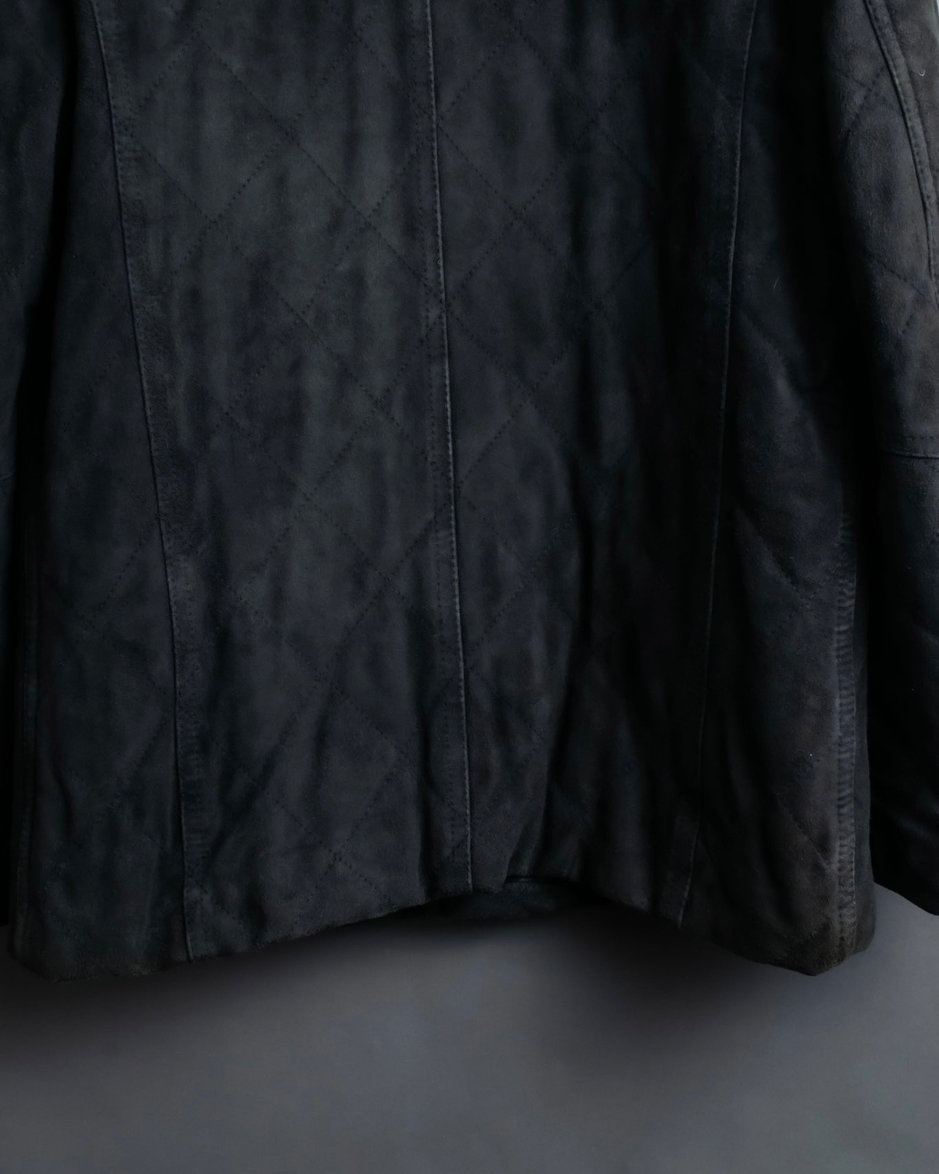 "EMMETI" goatskin quilted P coat