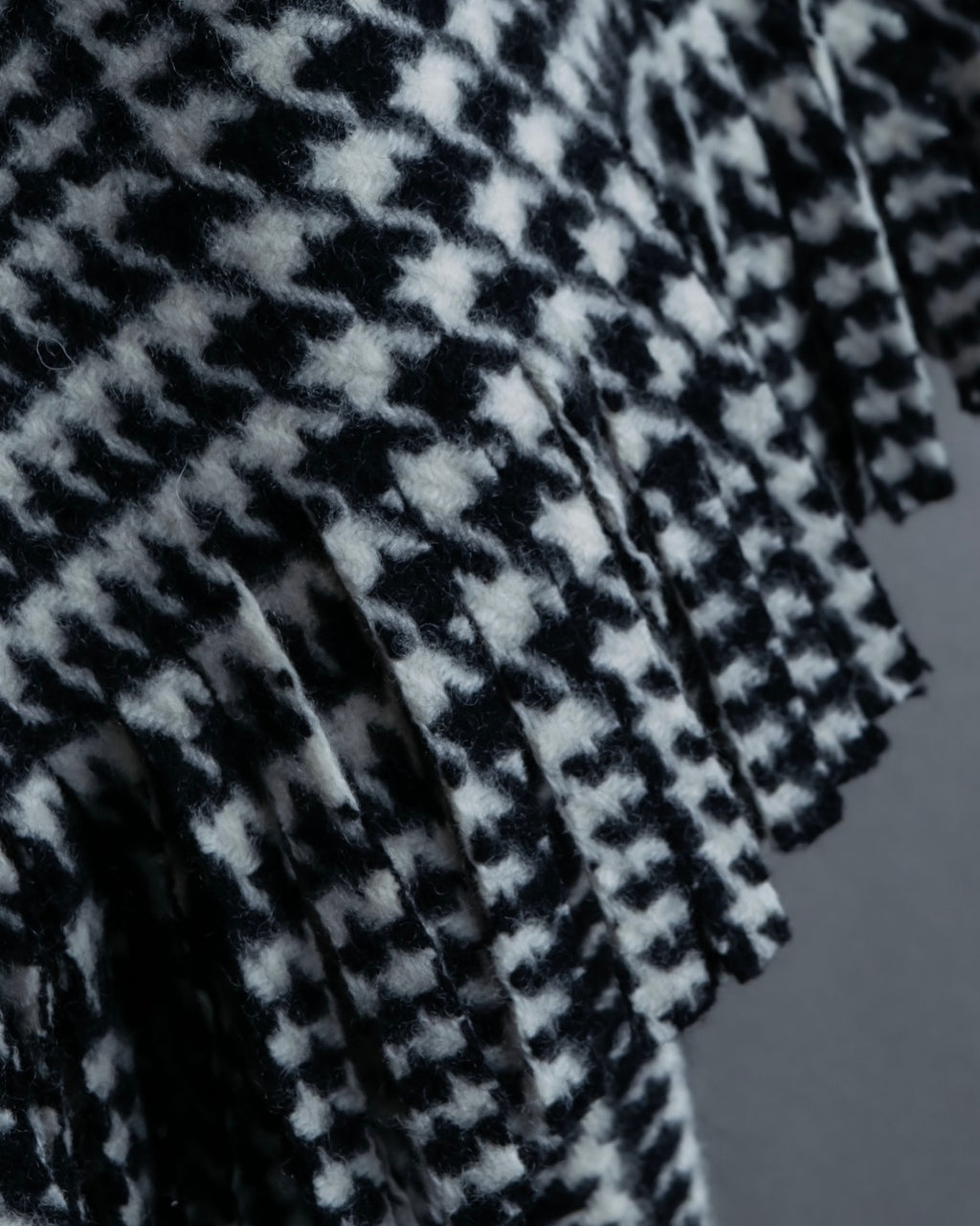 “BALENCIAGA  18AW” Virgin wool  plaid wrapped skirt