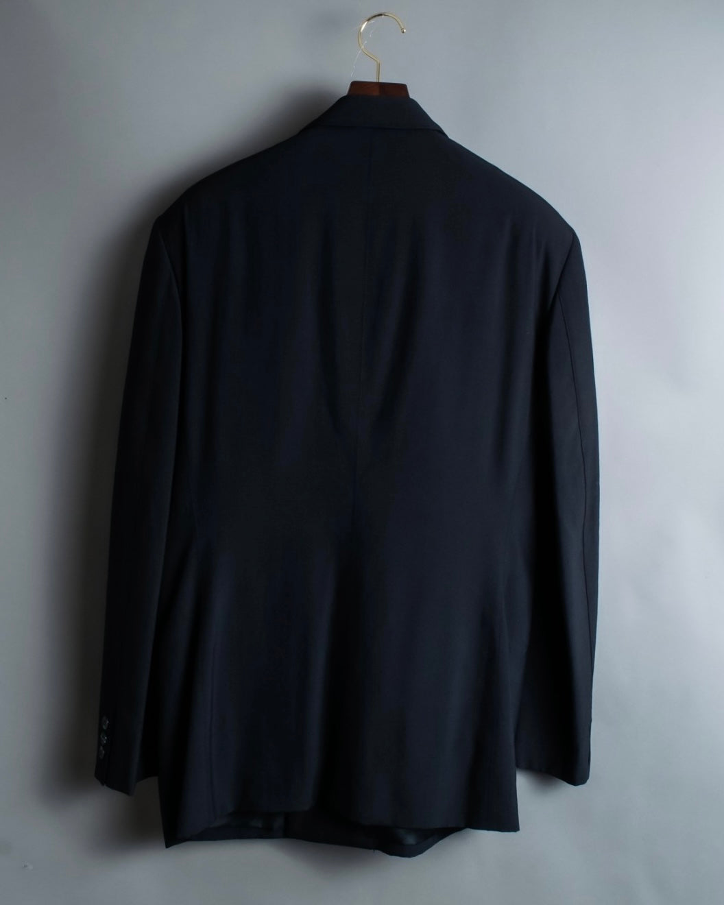 "CLAUDE MONTANA" Long lapel beautiful silhouette setup