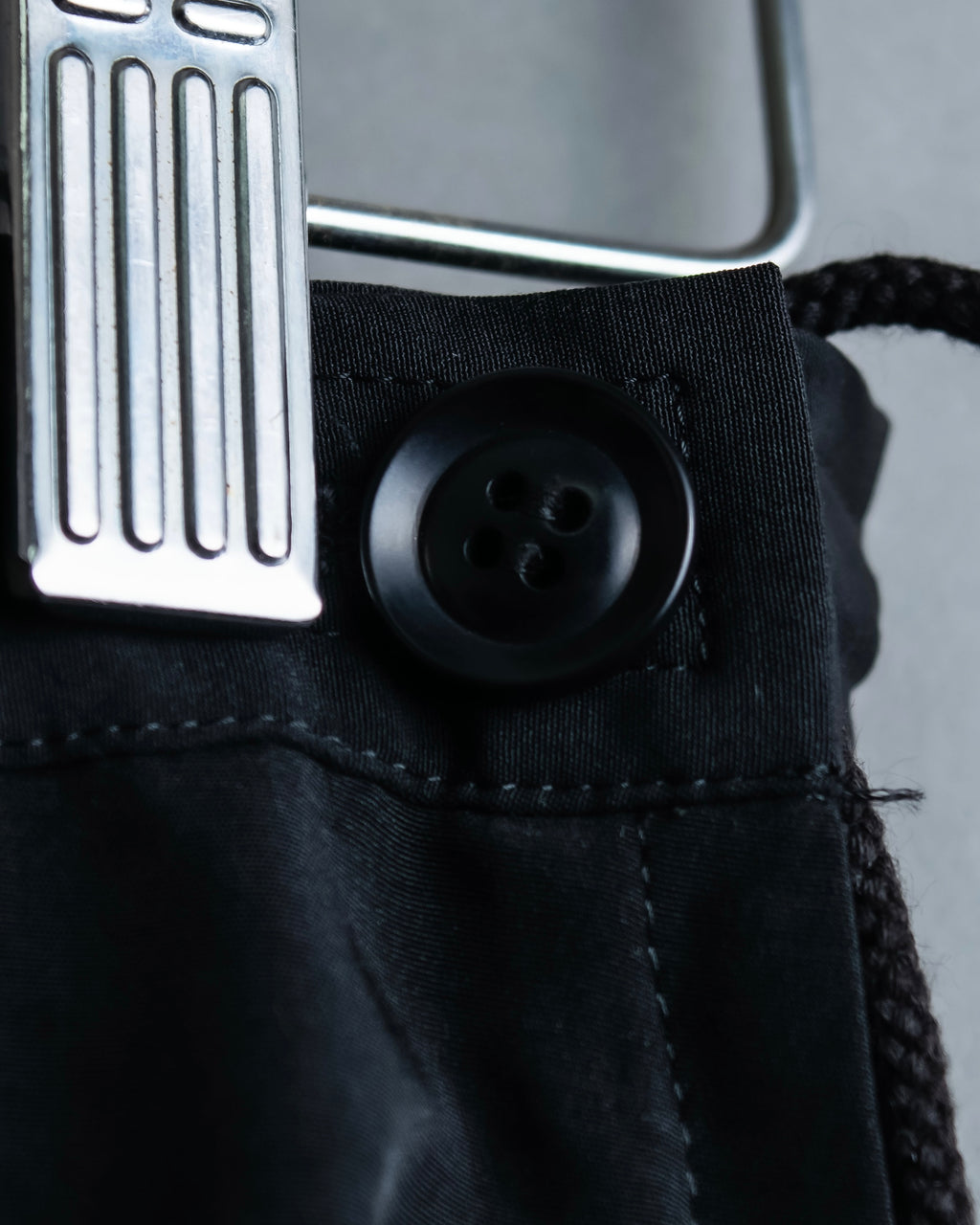 "Y's" asymmetry designed code skirt