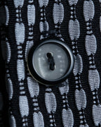 Vintage three-dimensional processed monotone polyester shirt