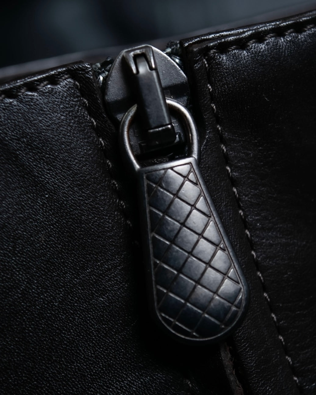 “BOTTEGA VENETA” round toe intrecciato leather boots