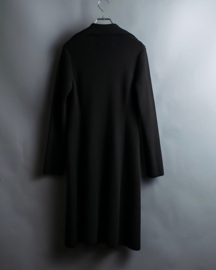 "ANTEPRIMA" Beautiful silhouette knit long coat