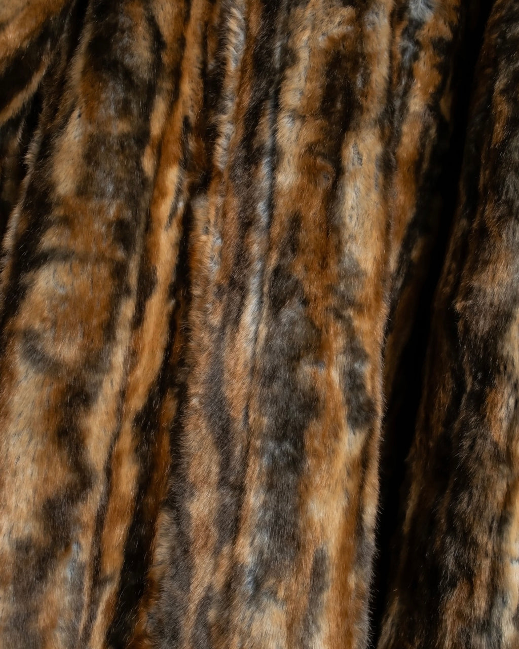 "NIEDIECK" Yarn sewn fur special hoodie jacket