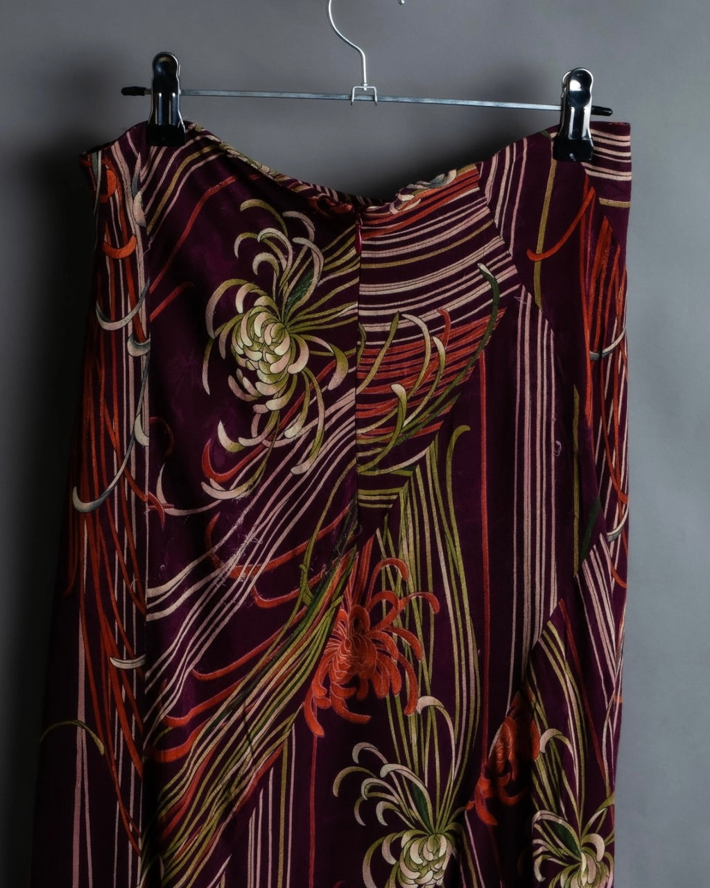 "KENZO" Art pattern skirt spider lily