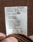“Comme des garçons ” u-neck knit cardigan