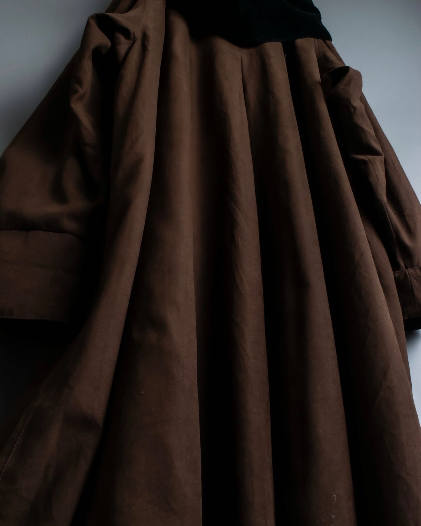 Chewy fabric super long coat