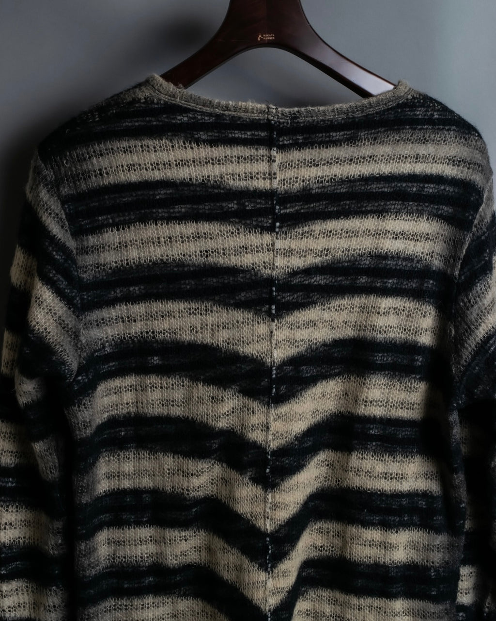 "Roen" Low gauge layered border knit