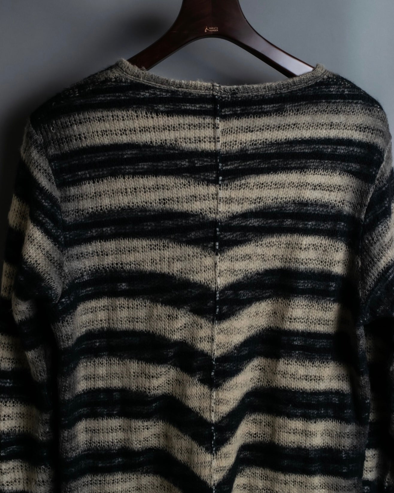 "Roen" Low gauge layered border knit
