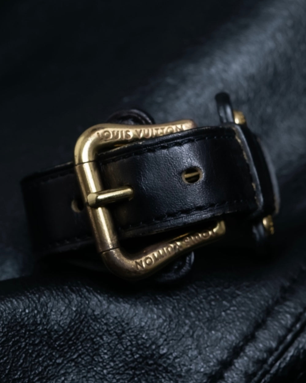 "Louis Vuitton" Belt motif leather bangle