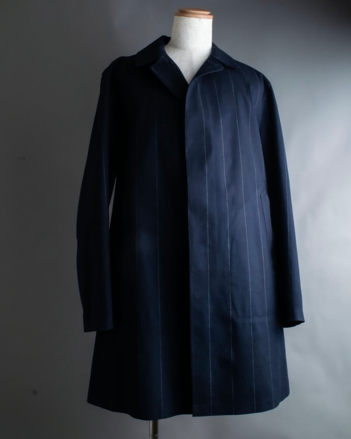 "MACKINTOSH" super oversized striped coat