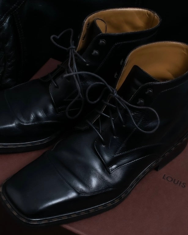 "Louis Vuitton" square toe leather lace-up boots