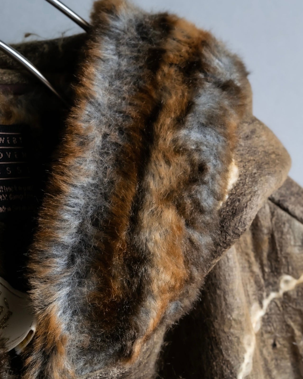 "NIEDIECK" Yarn sewn fur special hoodie jacket