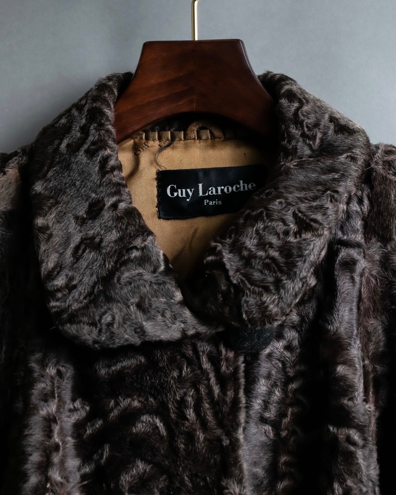 最終価格????france vintage fur coat.