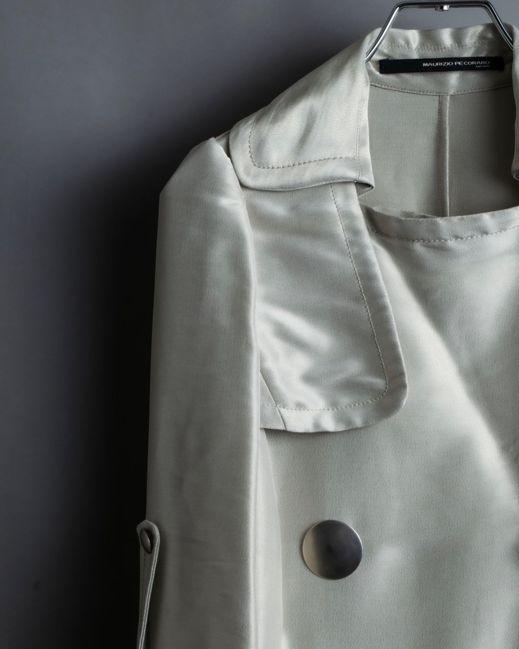 "Maurizio Pecoraro" gather sleeves glossy silver spring coat