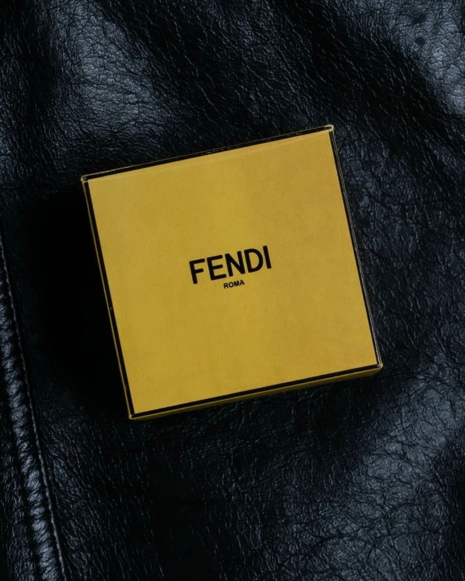 "FENDI" Bugs series iconic gold ring