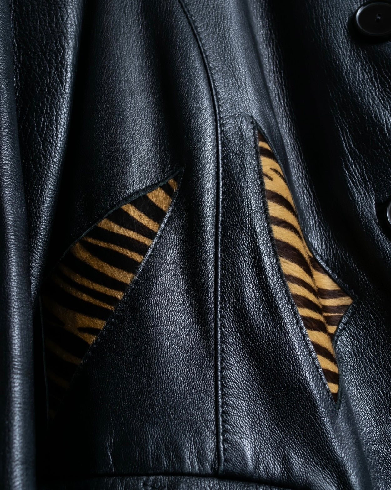 Harako Beautiful leather coat