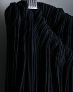 "Issey Miyake" Beautiful disjointed pleated skirt
