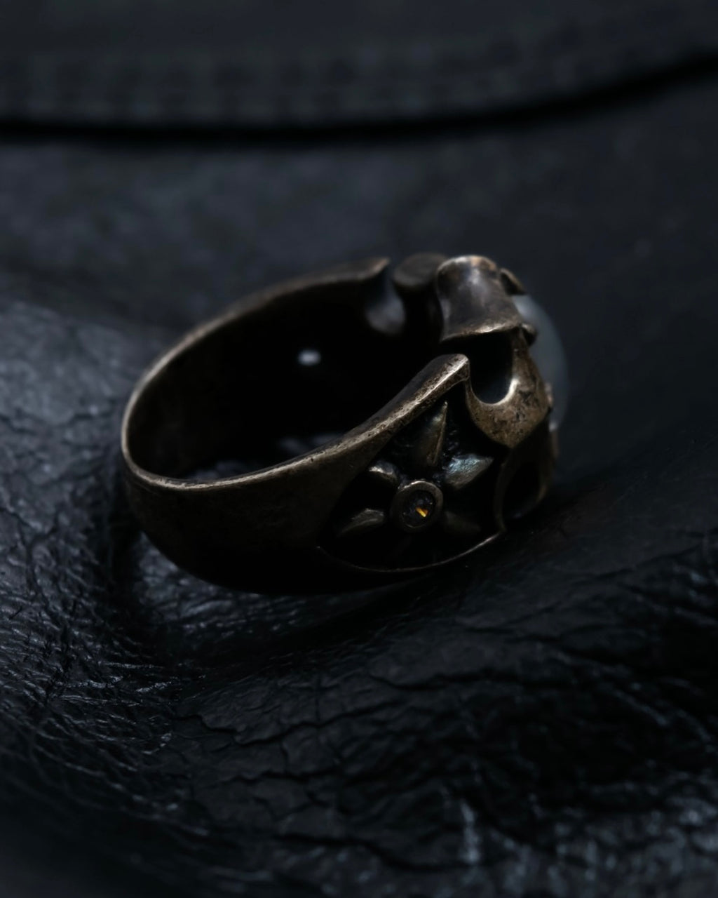 vintage crystal ring