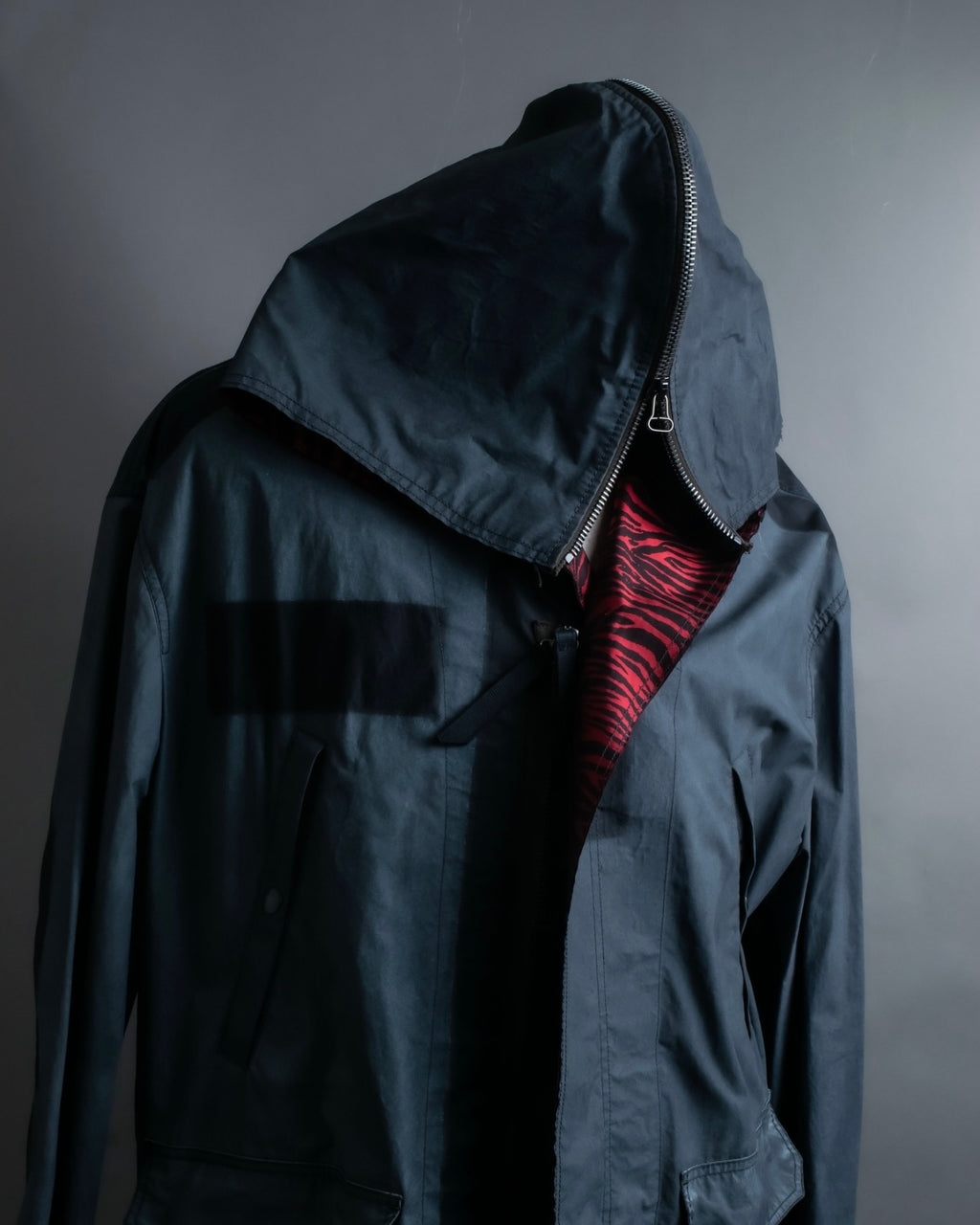 "LANVIN paris" mint condition silk blend double zip spring coat