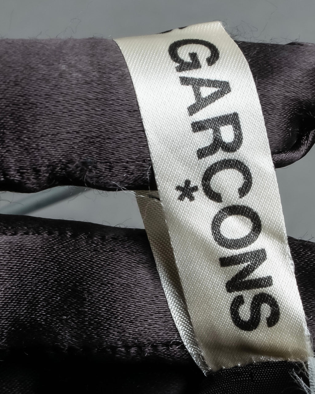 "Comme des Garcons" Rayon mid-length skirt