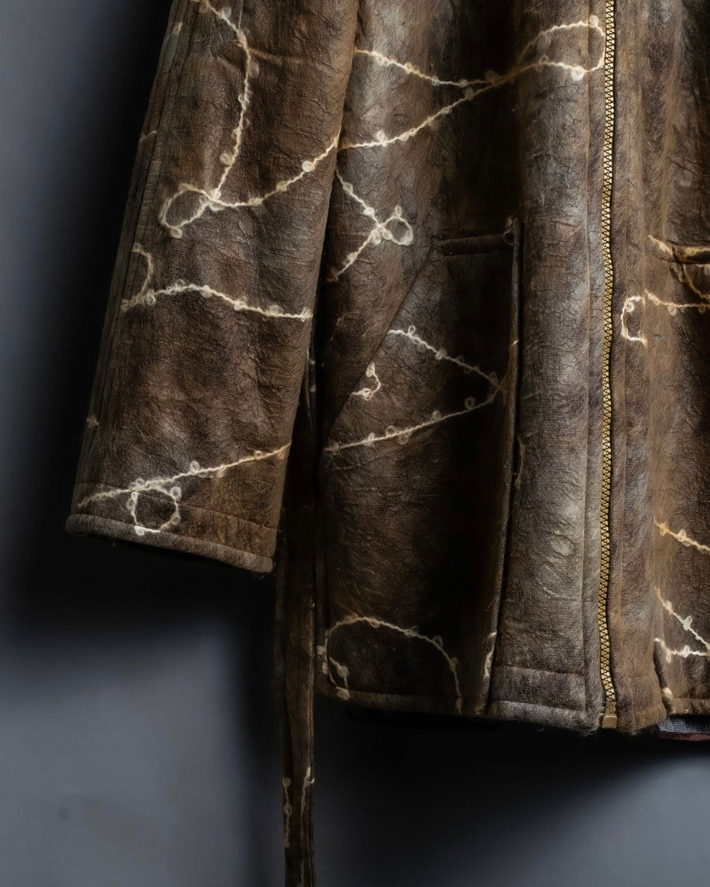 "NIEDIECK" Yarn sewn fur special hoodie jacket