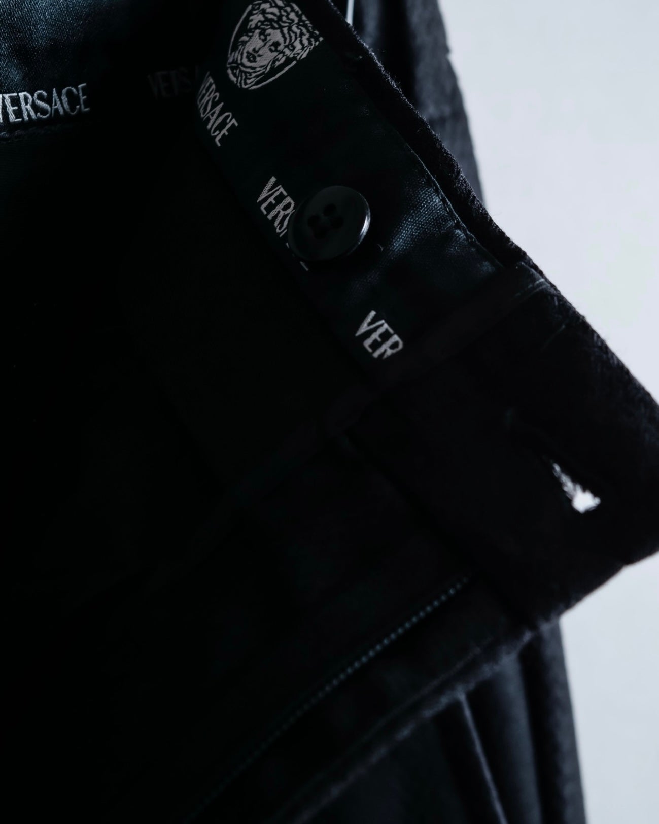 "GIANNI VERSACE" dark stripe archive setup