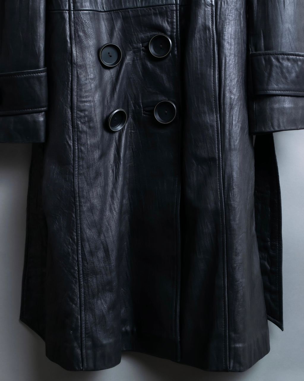 "PEAU D' ANÉ" wide lapel leather coat