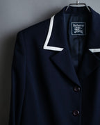 “Burberrys” open collar piping designed jacket