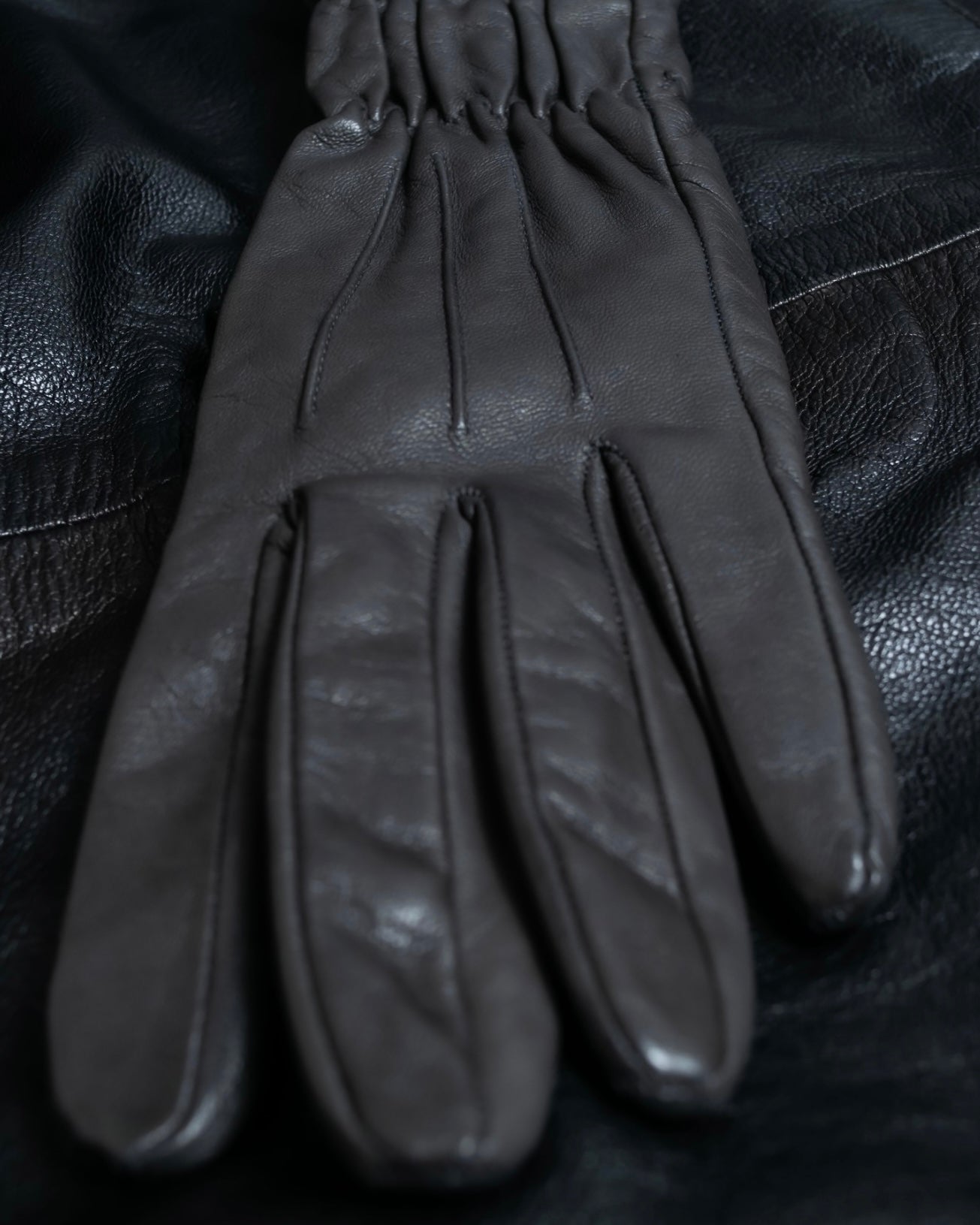 "Vintage COACH" leather shirred long gloves