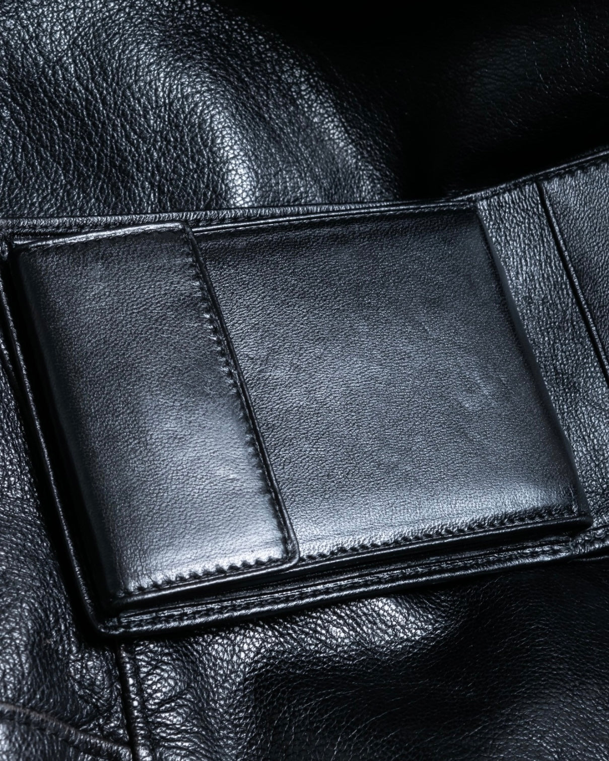 "LOEWE" Leather bifold compact wallet