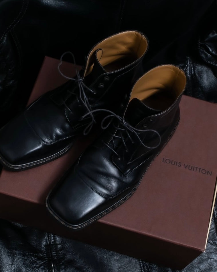 "Louis Vuitton" square toe leather lace-up boots