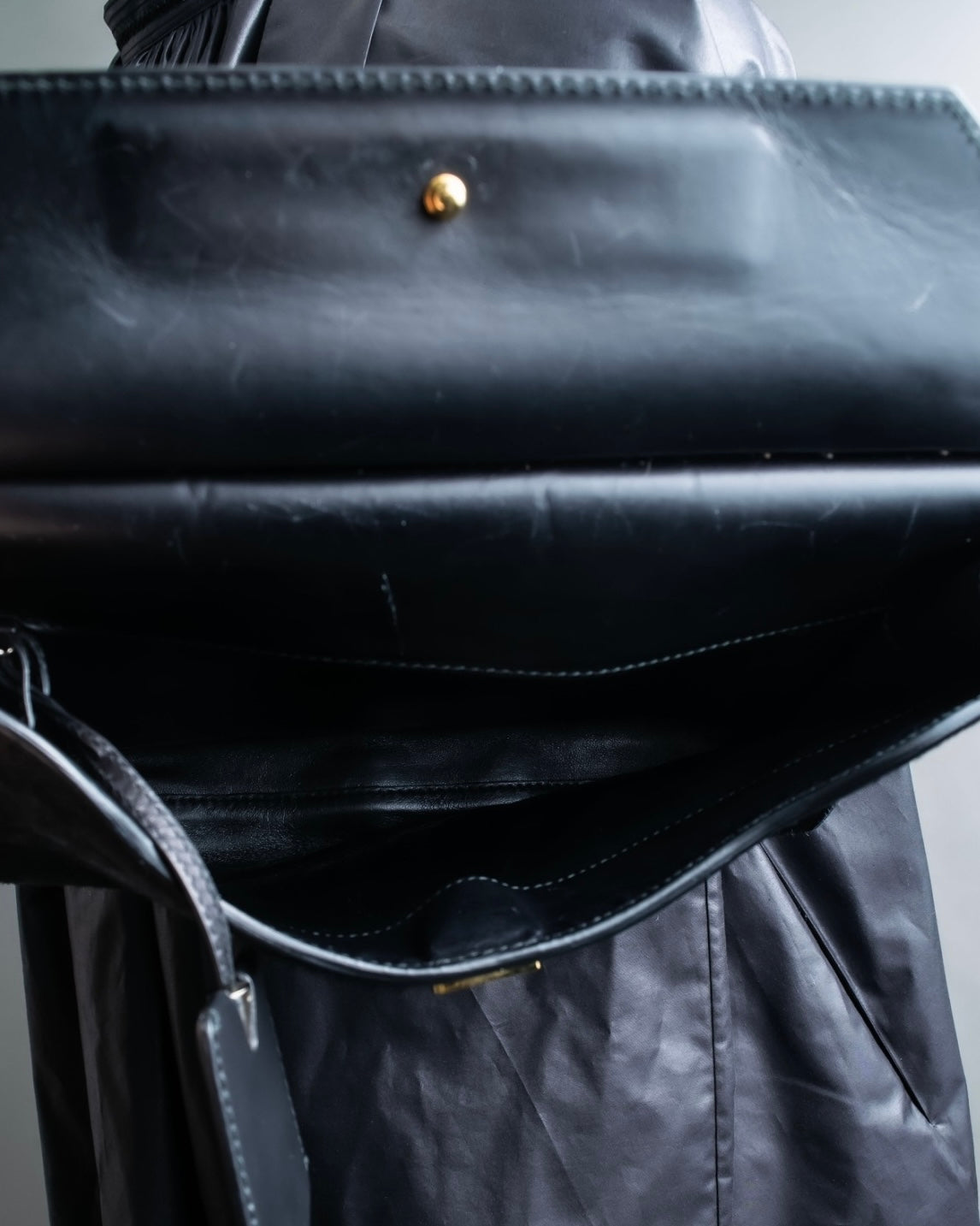 "BALENCIAGA" Haracofur leather shoulder bag