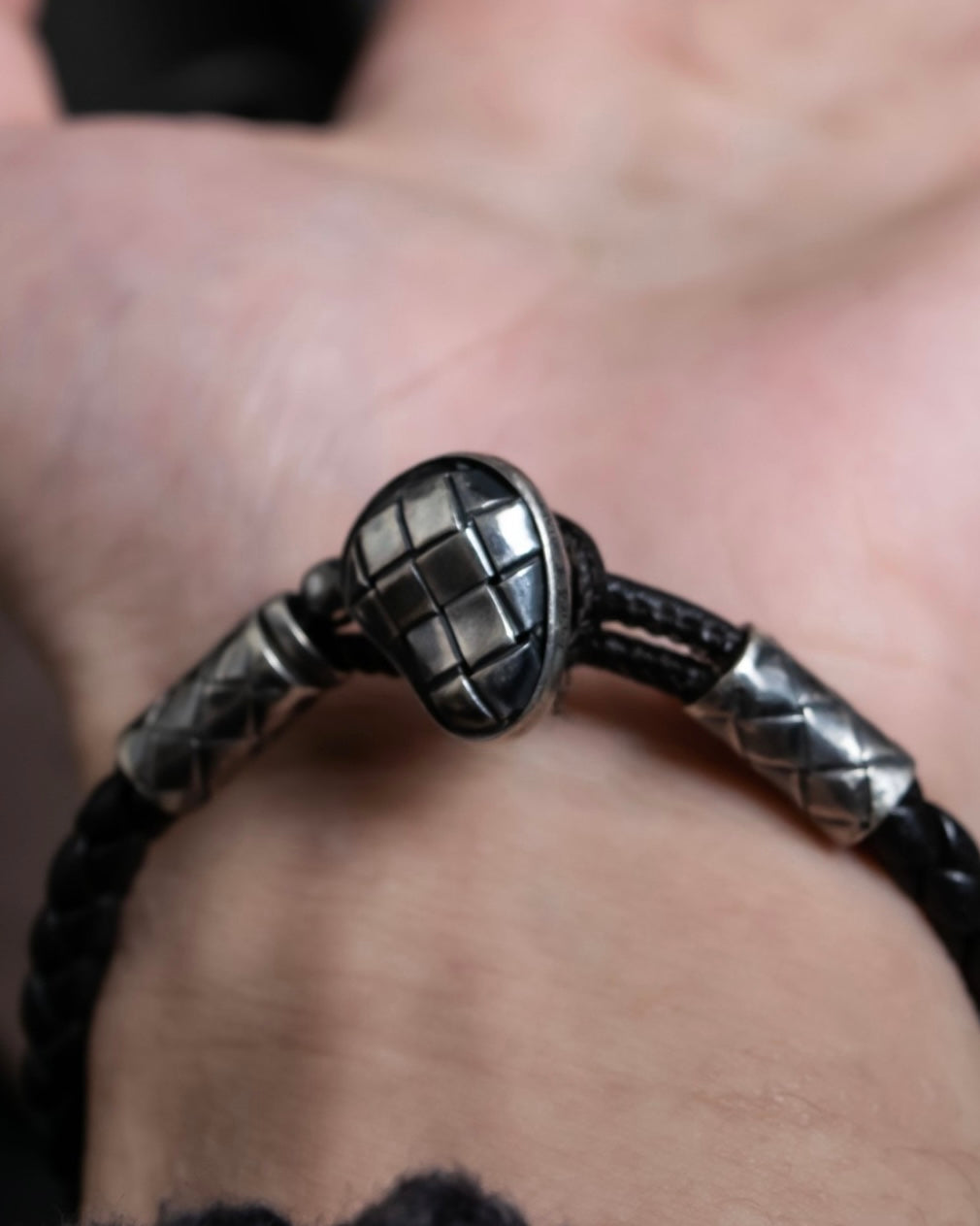 "BOTTEGA VENETA" Leather braided bangle